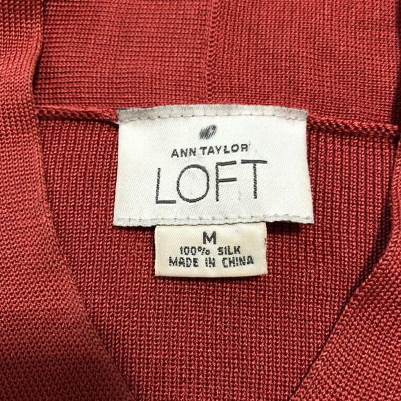 Ann Taylor Loft 100% silk medium sweater pink red - Picture 5 of 6